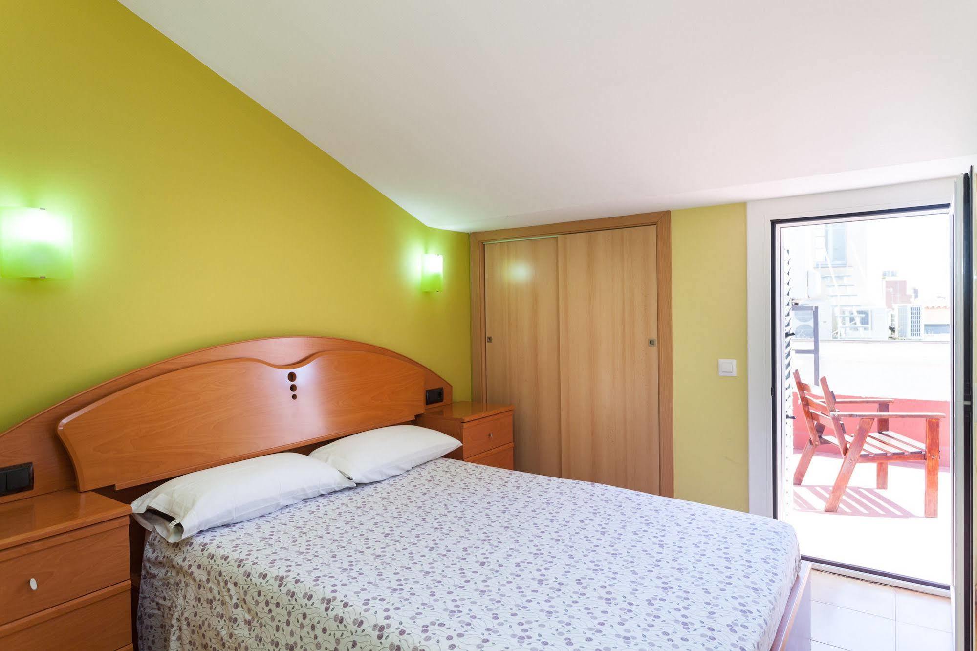 La Premsa Hotell Arenys de Mar Exteriör bild